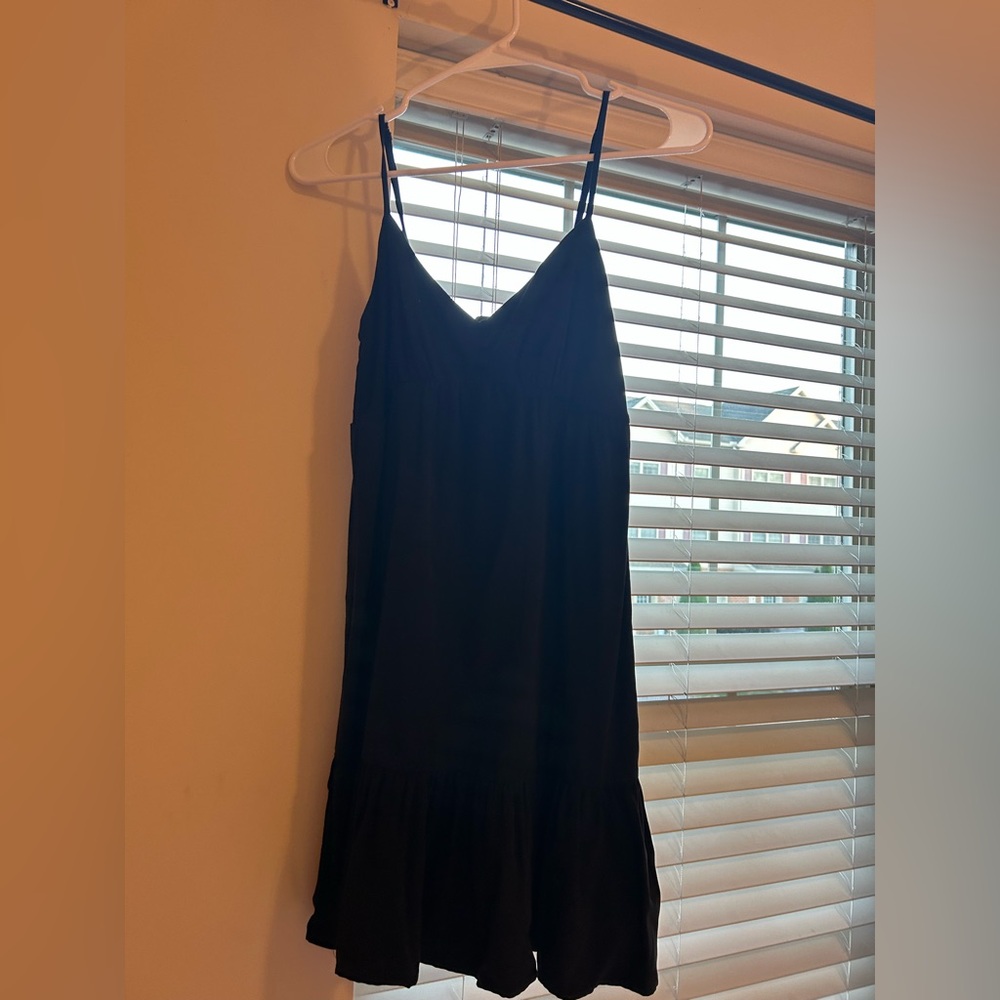 Black Sleeveless Dress